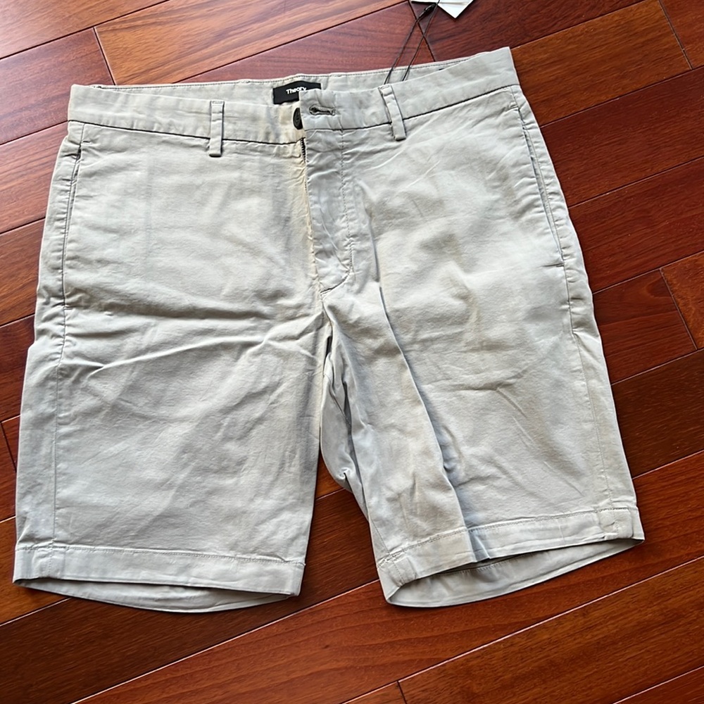 Theory Shorts 32 Zaine S (Unworn)